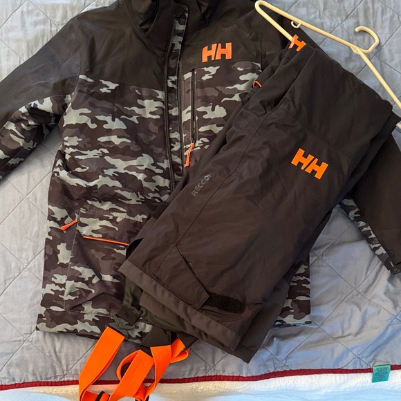 Helly Hansen Black and Camo Ski Jacket and Ski Bib Overalls with Orange Accents - Picture 1 of 4